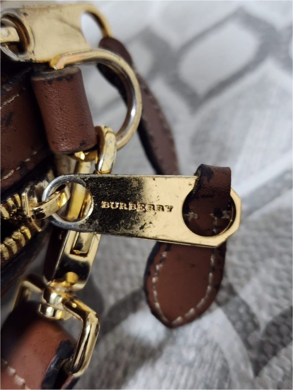 Authentic BURBERRY Canvas Calfskin Louise Crossbody/Shoulder Bag Brown/Beige/Bla - Picture 12 of 16